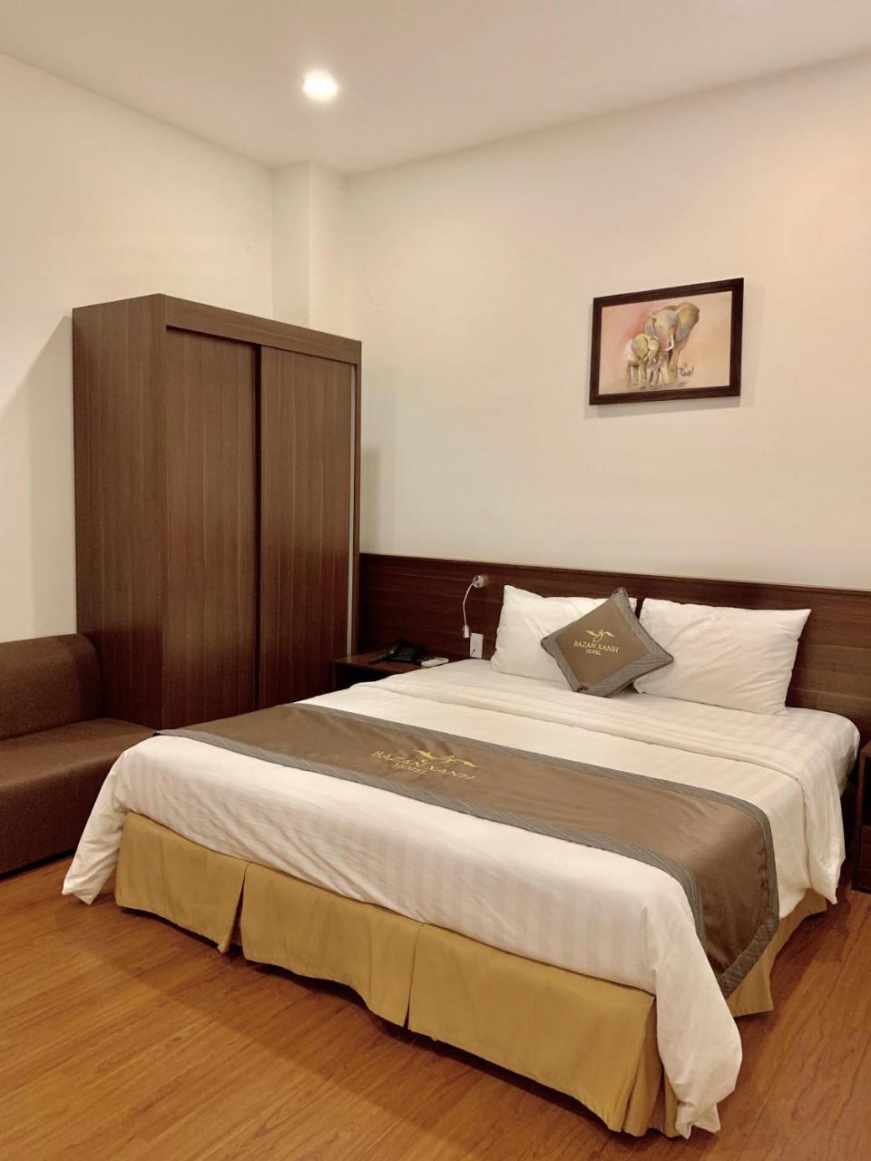 Bazan Xanh Hotell Buôn Ma Thuột Exteriör bild